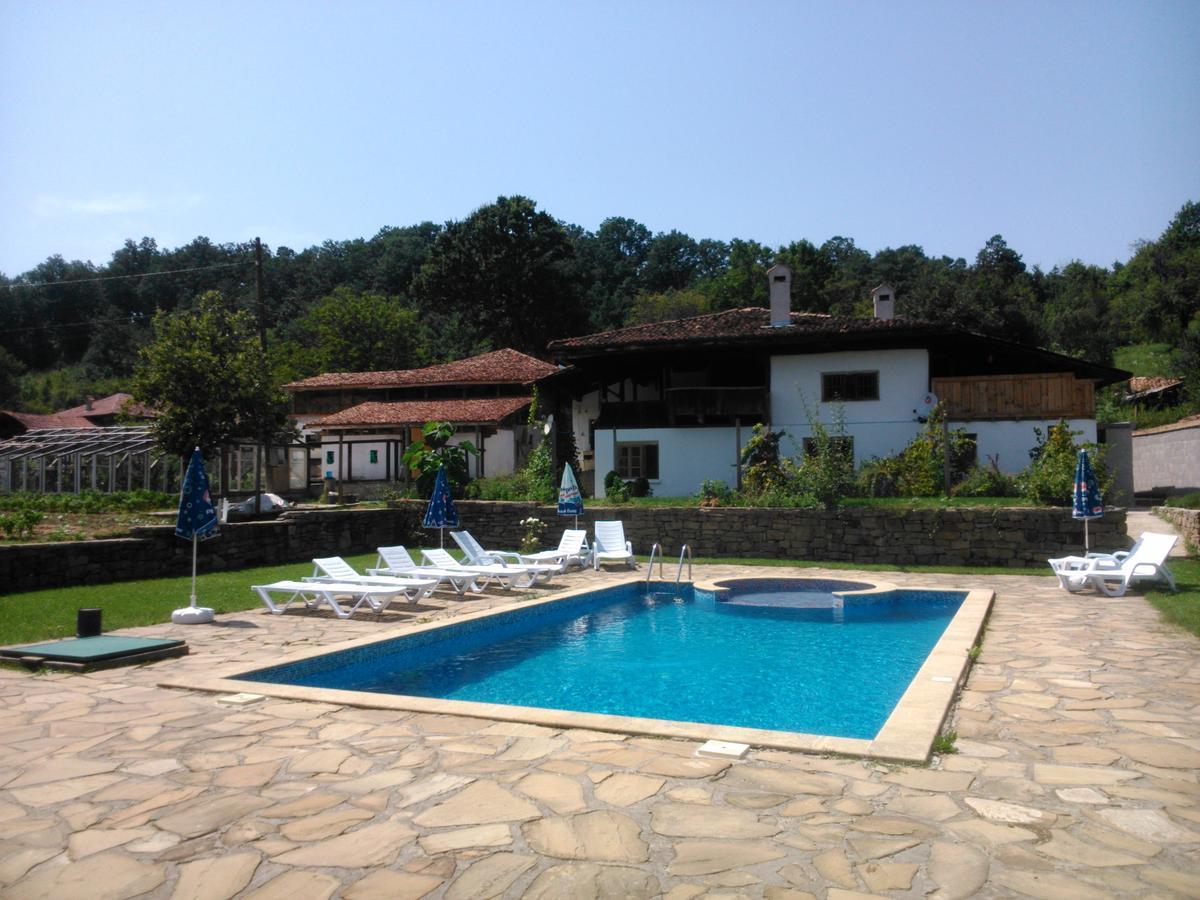 Ecopark Elena Hotel Exterior photo